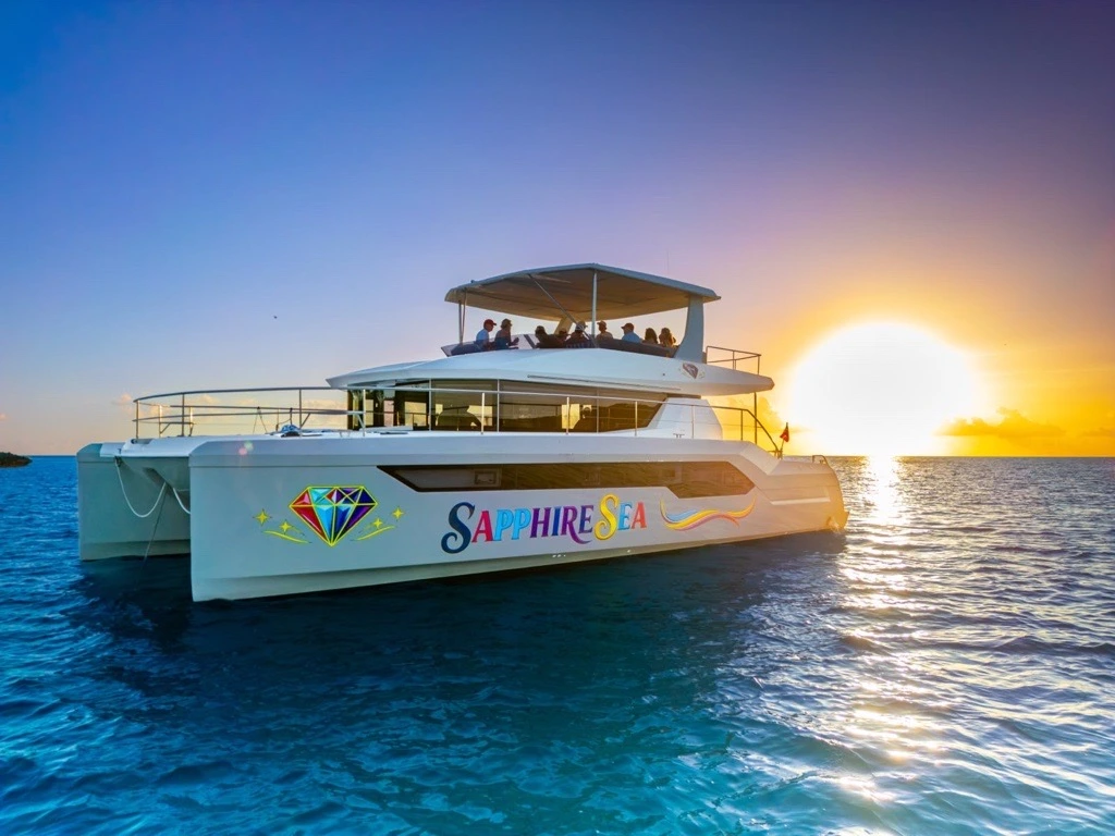 Catamaran guests enjoying the deck